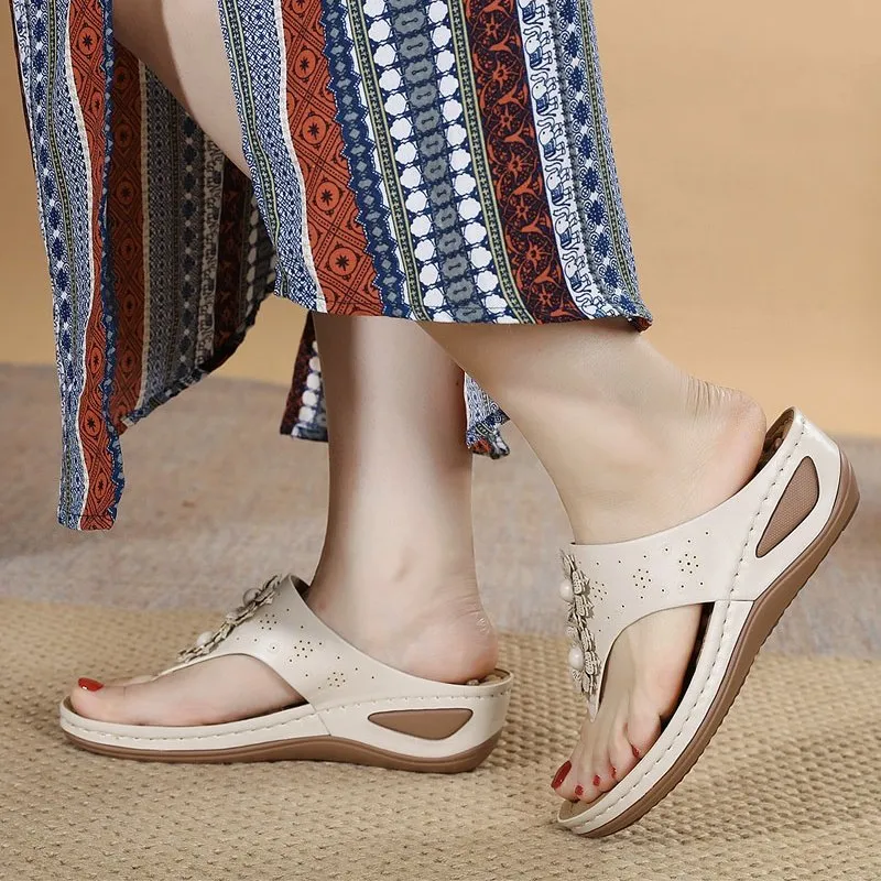 Cuzcare Summer Sandals For Women 3D-Flower Massage Insole Flip-flops