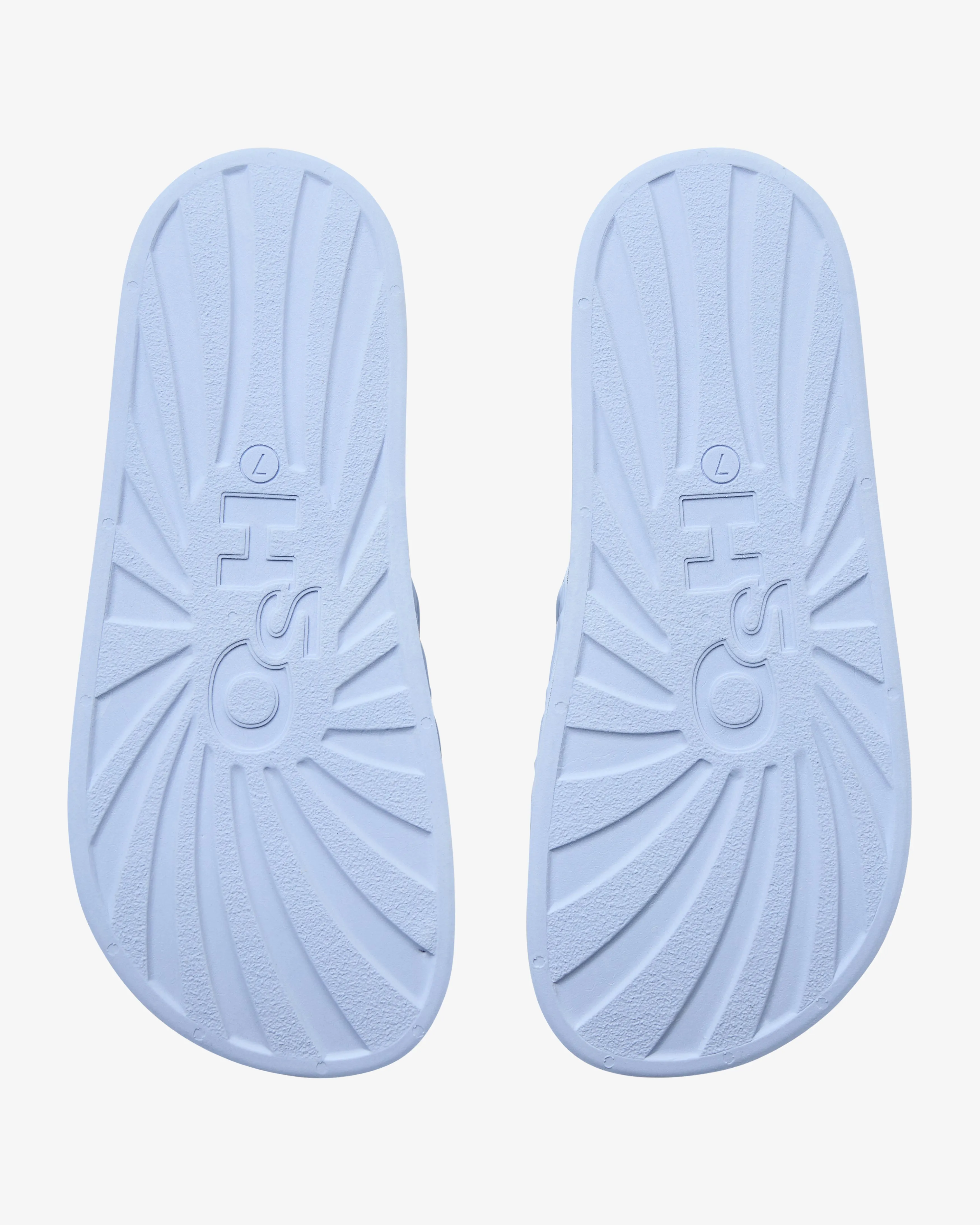 Resort Trek - Pastel Blue
