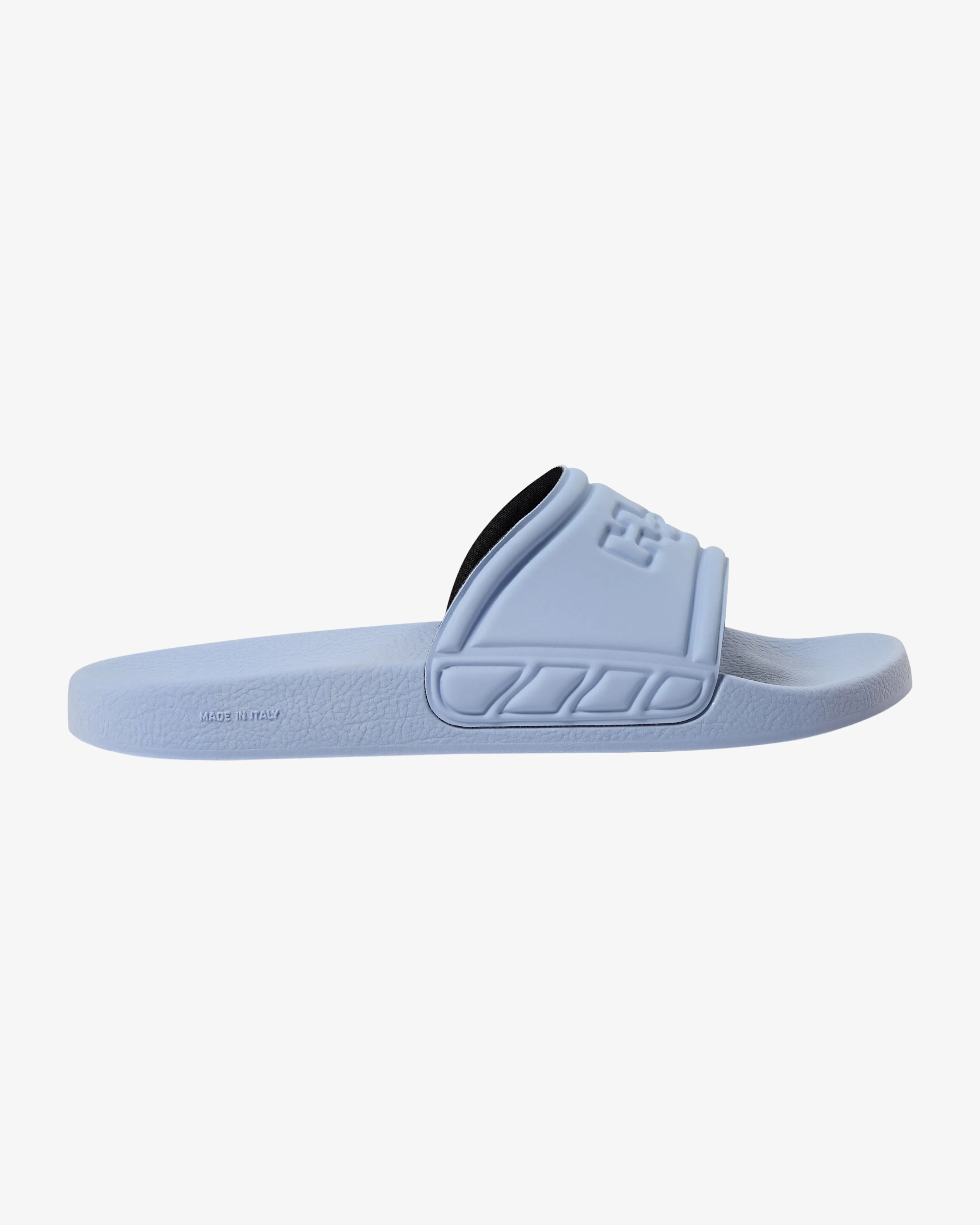 Resort Trek - Pastel Blue