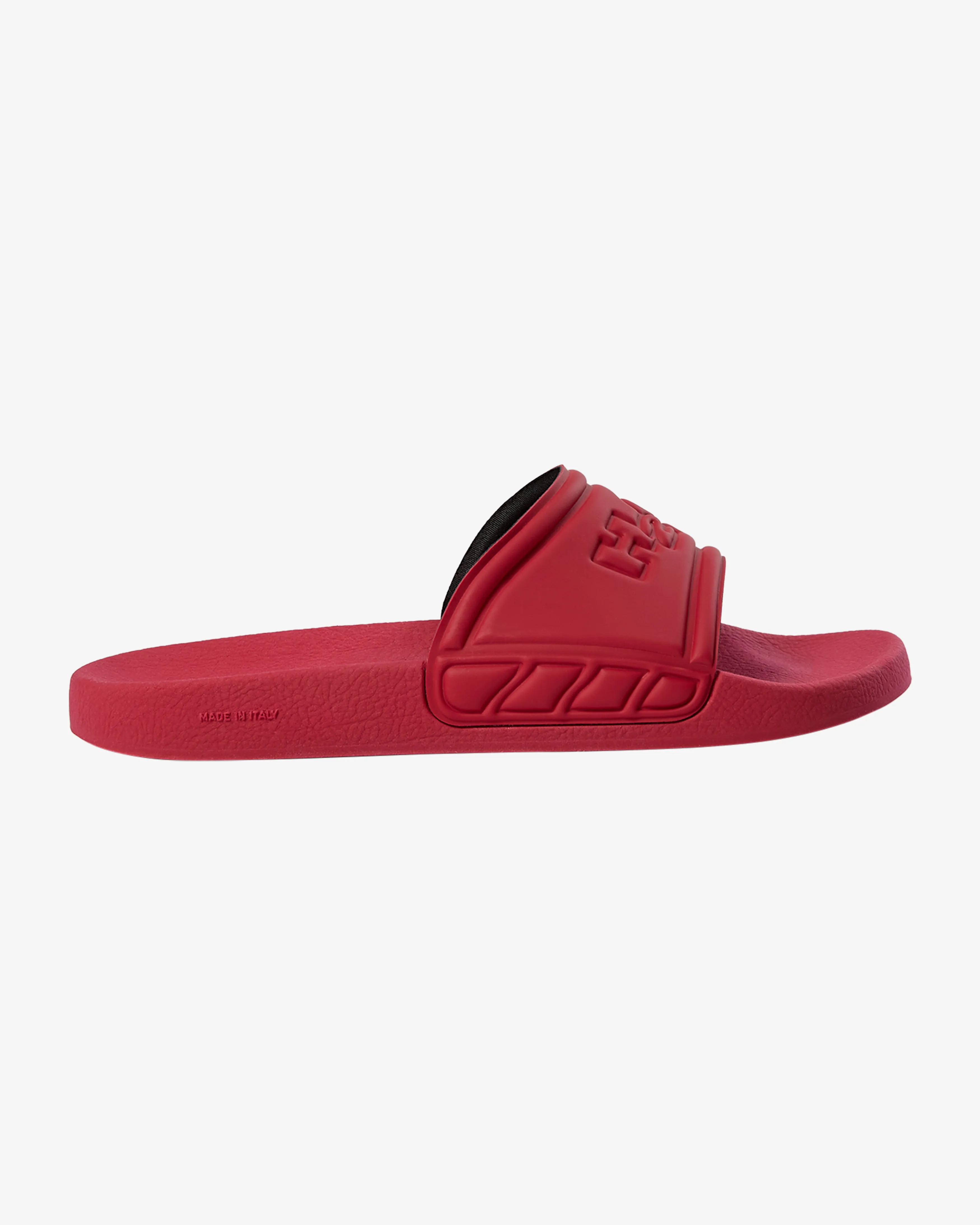 Resort Trek - Ruby Red